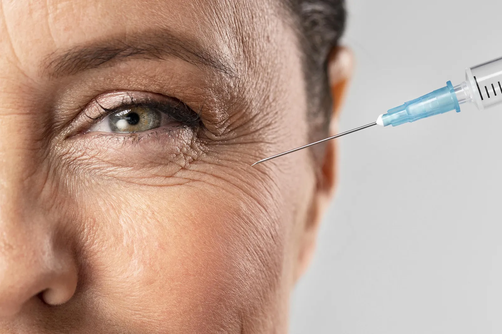 Tossina botulinica liquida per trattamenti viso